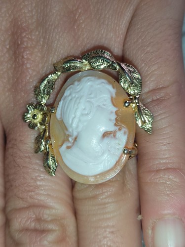Anello con cammeo - con, in